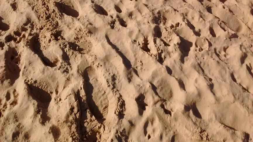 Footprints in sand Footprints in sand